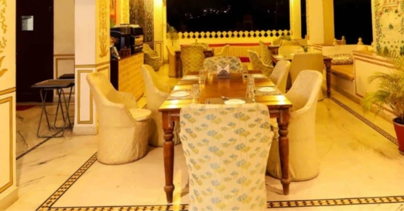 Hotel Boheda Palace Restaurant