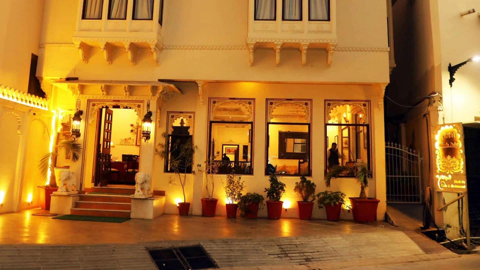 Restaurant in Udaipur