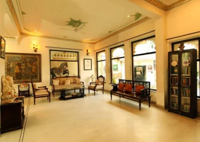 heritage-hotel-restaurant-udaipur