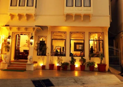 heritage-restaurant-in-udaipur
