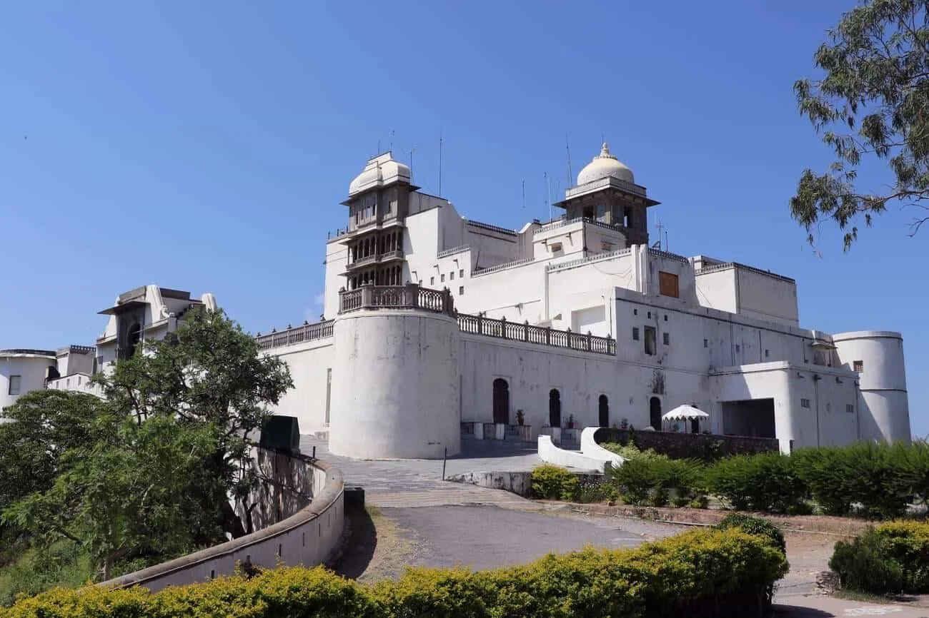 sajjangarh-palace-udaipur